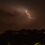 RAYO TORMENTA ELECTRICA