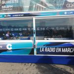 radio en la playa