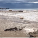 agua rio nacimiento en campoamor a la altura de la playa de la glea