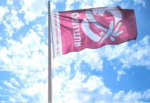 La Glea recibe la bandera Qualitur: qué significan cada tipo de bandera de nuestras playas