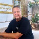 Javier Gascón en la terraza de Shangrilá en Dehesa de Campoamor