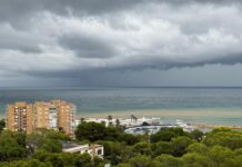 Alerta naranja en Campoamor por lluvias, tormentas, granizo y fuertes rachas de viento
