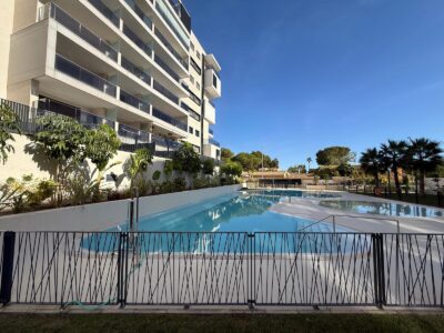 SeaGarndens zona piscina