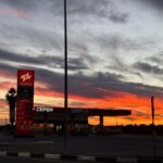 Gasolinera Cepsa atardecer