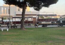 El trenecito ha vuelto: cuando el verano vuelve a sonar por las calles de Campoamor